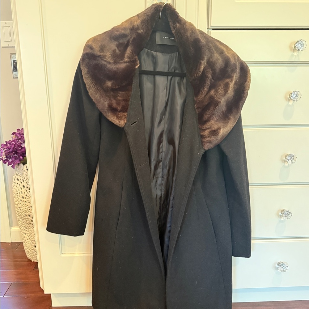 Tahari womens coat